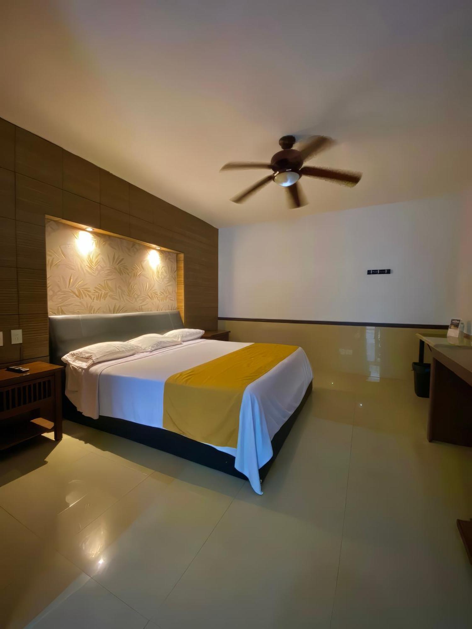 Hotel Maioris 拉巴斯 外观 照片